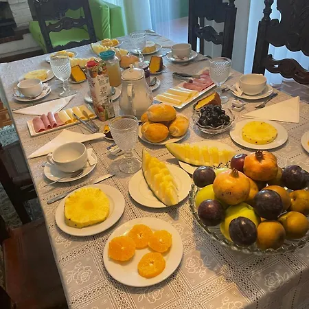Casa Da Luisinha בית הארחה