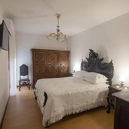 招待所 Casa Da Luisinha 3*